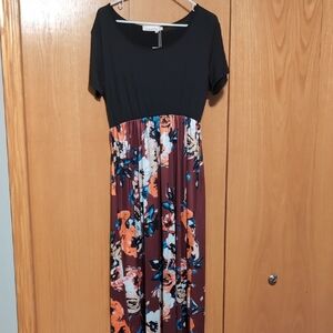 Floral Black and Multicolor Maxi Dress